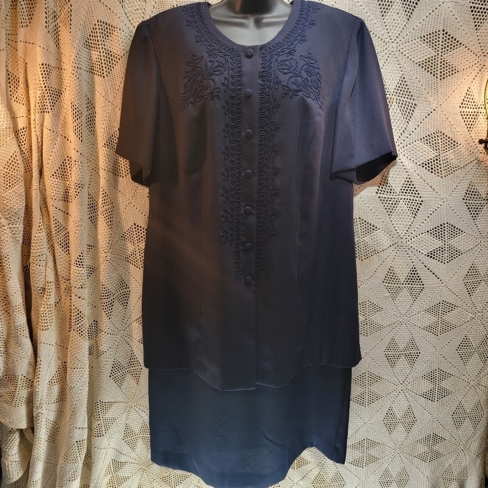 Studio I size 18W navy blue zip down back dress